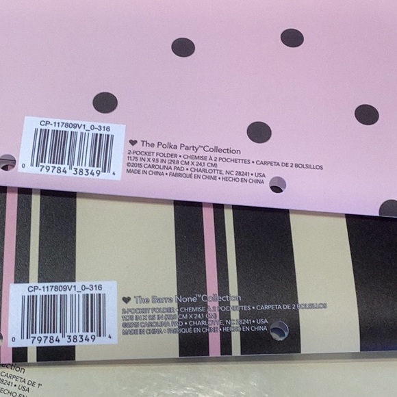 Set of one Studio C 1” binder and two 2-pocket printed poly folders. - Picture 9 of 9